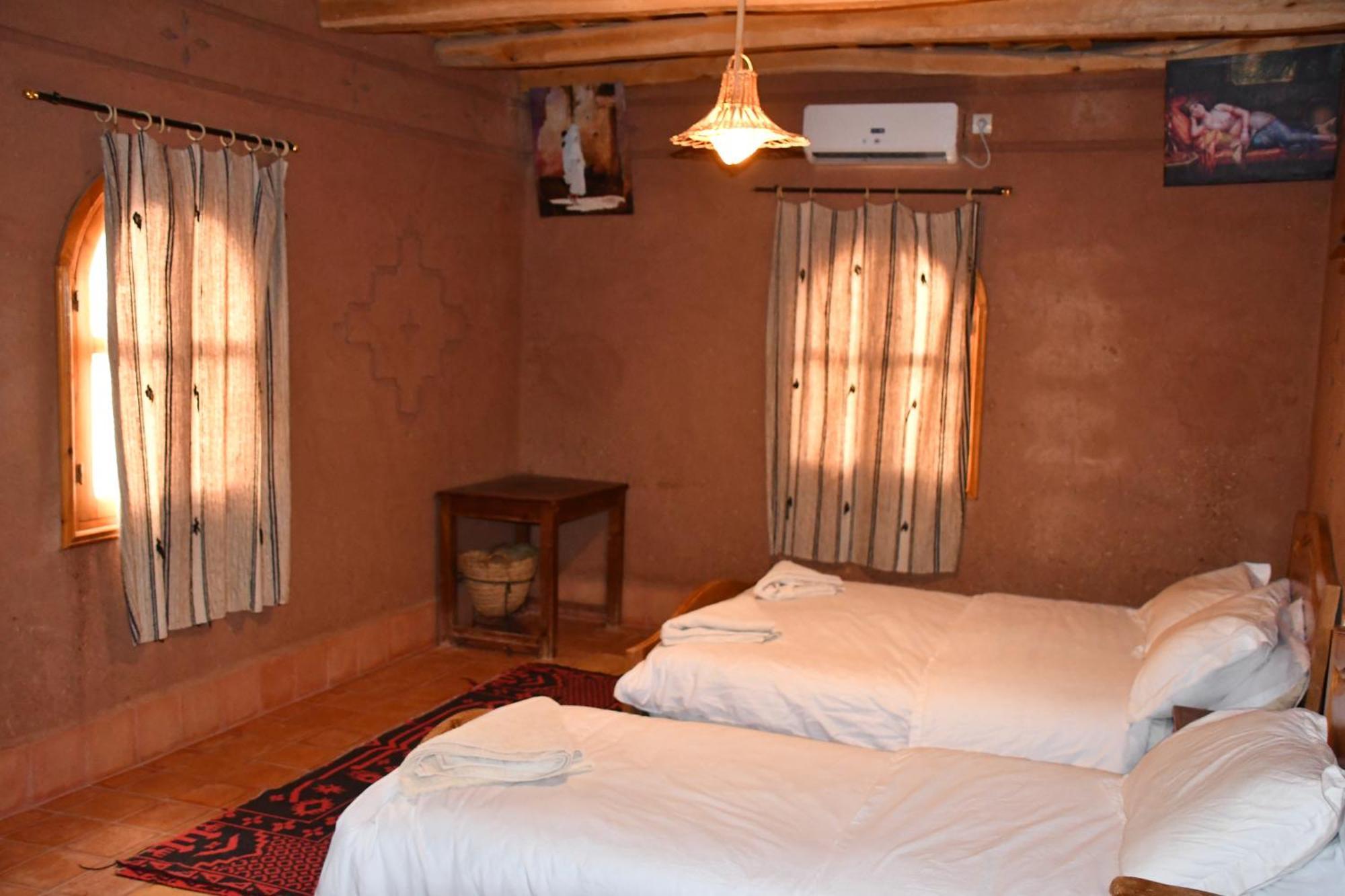 Gîte d'étape Tamaloute Bou Drarar Extérieur photo