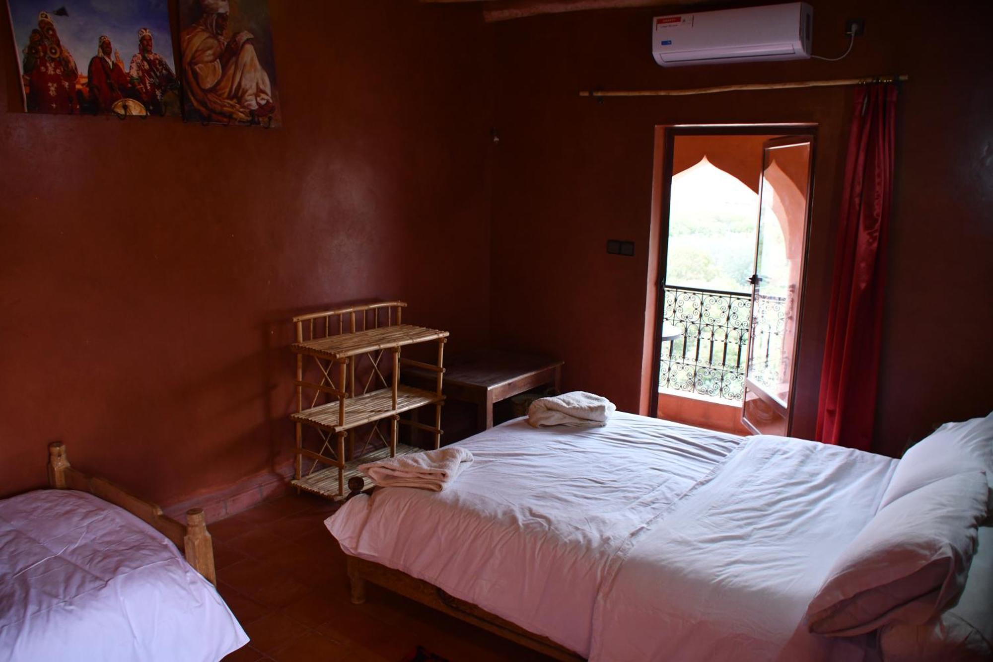 Gîte d'étape Tamaloute Bou Drarar Extérieur photo