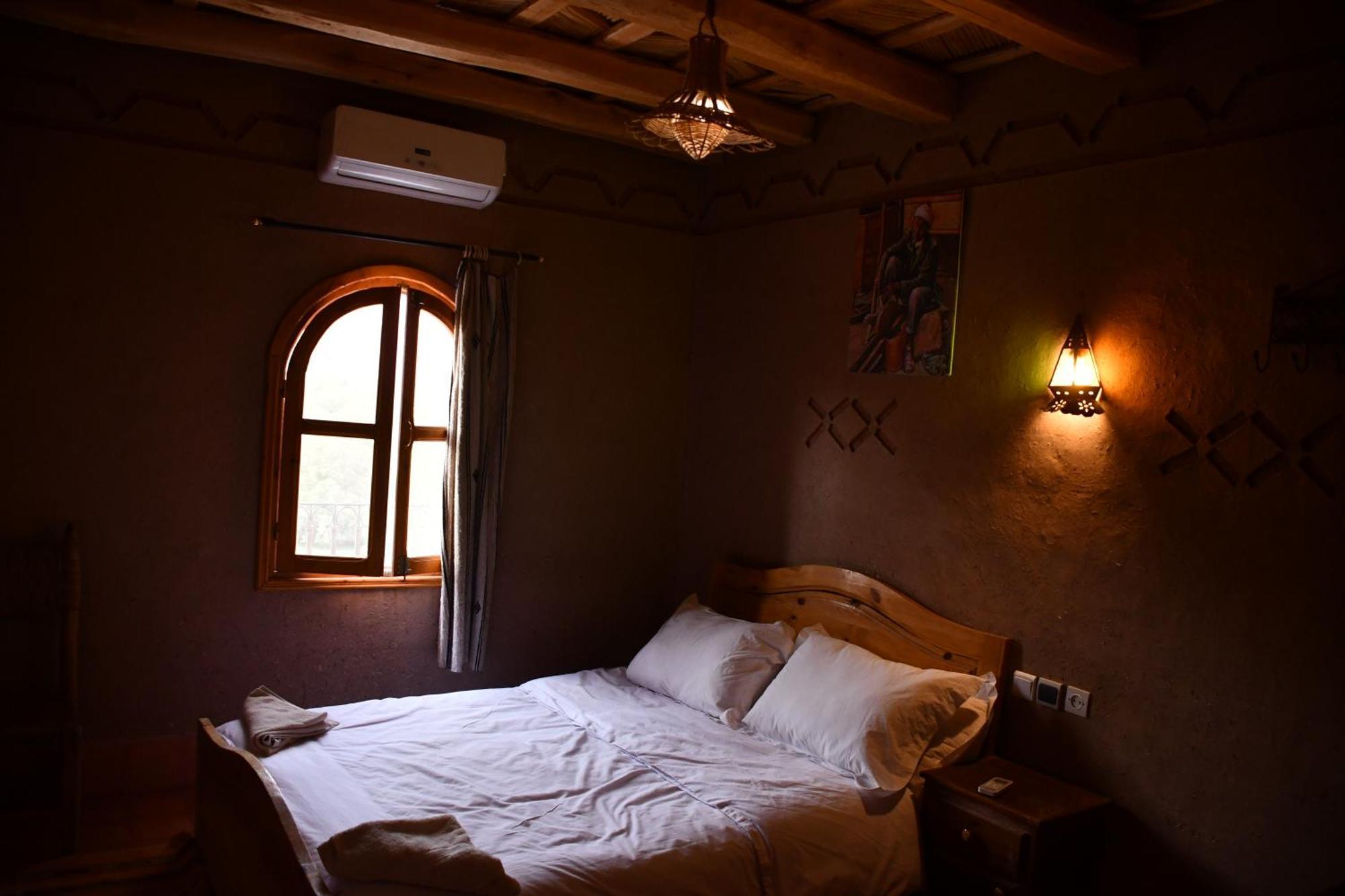 Gîte d'étape Tamaloute Bou Drarar Extérieur photo