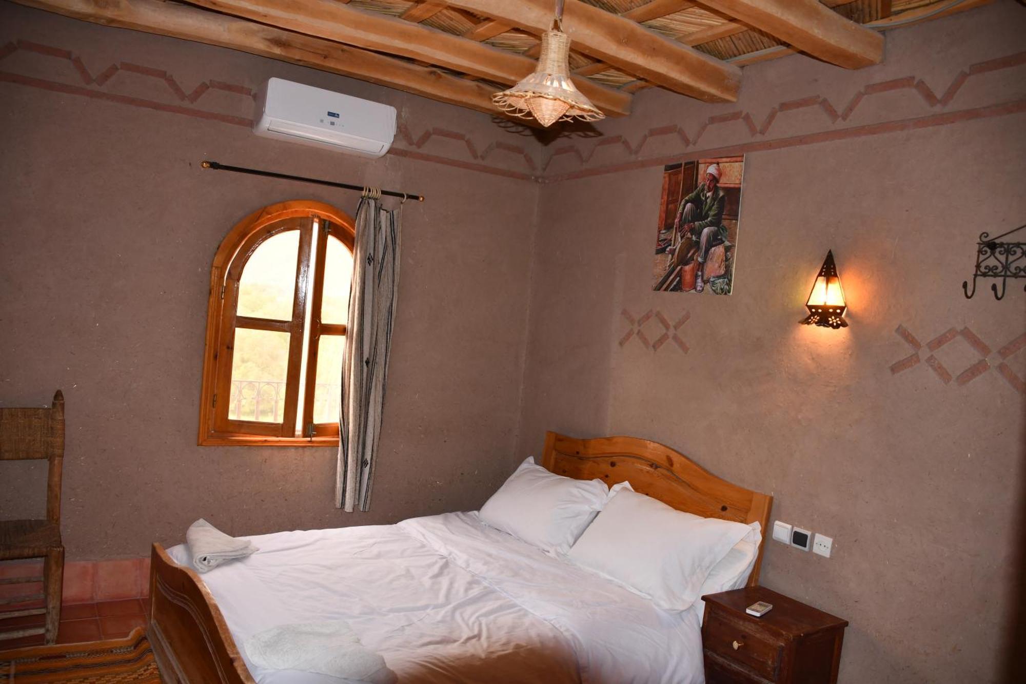 Gîte d'étape Tamaloute Bou Drarar Extérieur photo