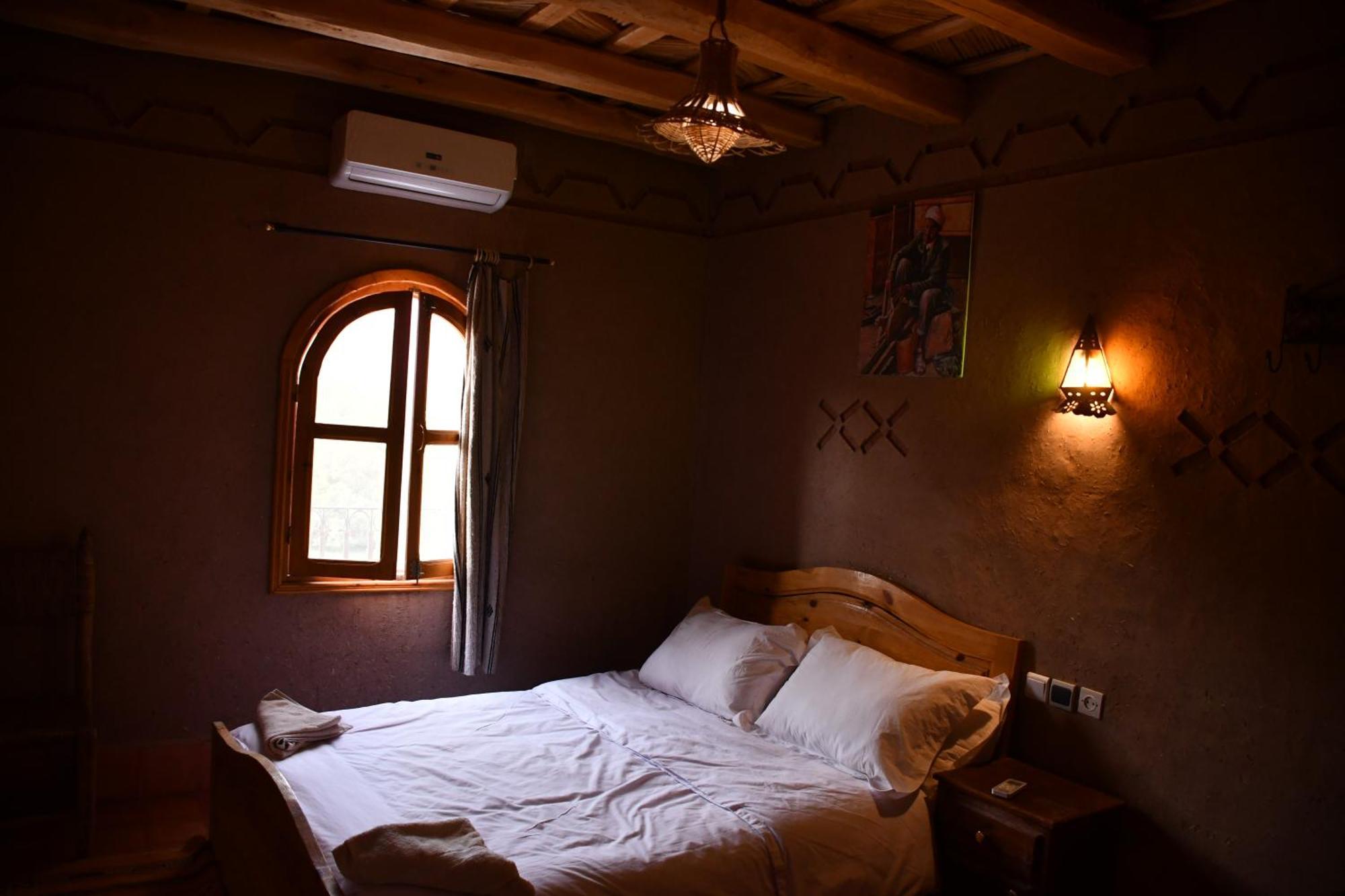 Gîte d'étape Tamaloute Bou Drarar Extérieur photo