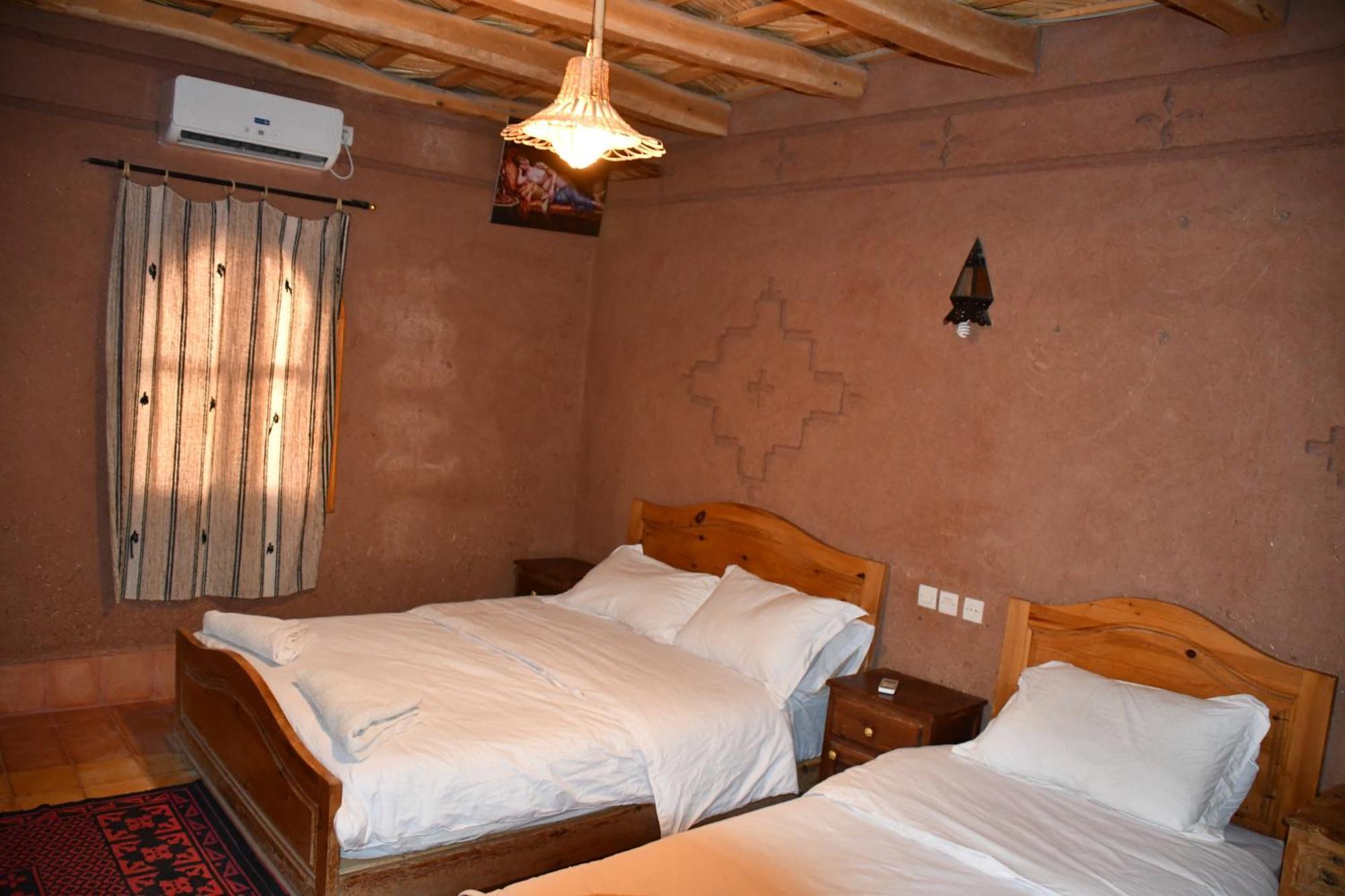 Gîte d'étape Tamaloute Bou Drarar Extérieur photo